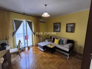 stanovi   Novi Sad  -    