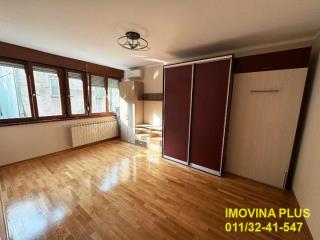 stanovi   Beograd  Tašmajdan    Miročka