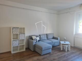stanovi   Beograd  Kalenić    Trnska
