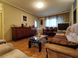 stanovi   Beograd  Učiteljsko naselje    Jelene Mioč