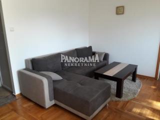 stanovi   Beograd  Kanarevo Brdo    Ivana Mičurina