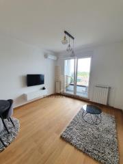stanovi   Novi Sad  -    