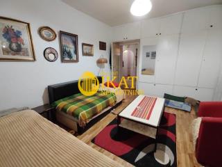 stanovi   Beograd  Savski blokovi (44 45 70 70a)    