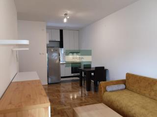 stanovi   Novi Sad  -    