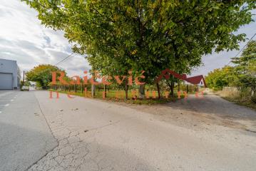 kuće   Beograd  Surčin Centar    Patrijarha Pavla