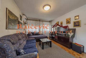 stanovi   Beograd  Zemun Gornji grad    Karlovacka