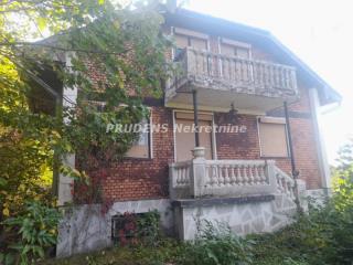 kuće   Beograd  Surčin naselje    