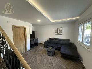 stanovi   Novi Sad  -    