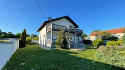 kuće   Beograd  -    