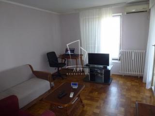 Peđe Milosavljevića    stanovi   Beograd    stanovi   Beograd  Bežaniska kosa (1 2 3)    Peđe Milosavljevića