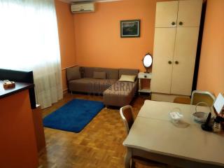 stanovi   Beograd  Arena (blok 24 i 25)    Bulevar umetnosti