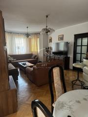 kuće   Beograd  Zemun kolonija B Zmaj    Vere Dedović