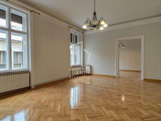 stanovi   Beograd  Knez Mihailova i Studentski trg    Cara Uroša