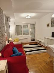 stanovi   Beograd  Mirijevo I II III IV    Ilije Pavlovića