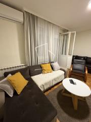 stanovi   Beograd  Tašmajdan    Ilije Garašanina