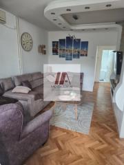 stanovi   Beograd  Banovo brdo    Pozeska