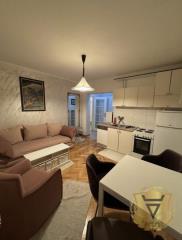 stanovi   Beograd  Banovo brdo    Kraljice Katarine