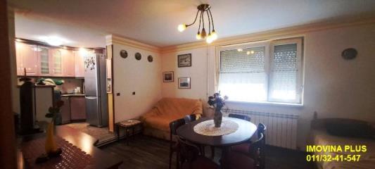 kuće   Beograd  Cvetkova pijaca    Budmanijeva