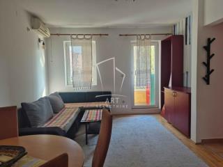 stanovi   Beograd  Karaburma    Generala Aračića