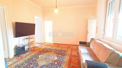 stanovi   Beograd  Slavija    Dobrinjska