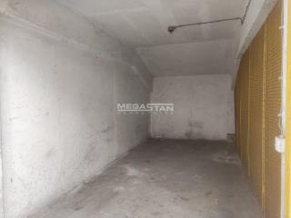 garaža   Beograd  Bežanijski blokovi (61 do 64)    Jurija Gagarina