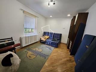 kuće   Beograd  Batajnica    Kralja Vladislava