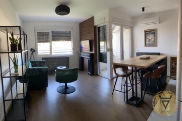 stanovi   Beograd  Šumice    Ustanička