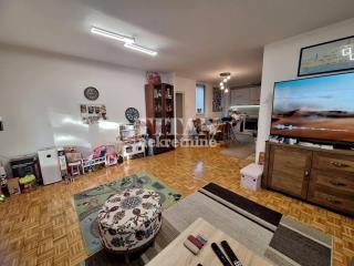 stanovi   Beograd  Cerak    Petefijeva