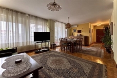 stanovi   Beograd  Studentski grad ( blokk 34)    Bulevar Arsenija Čarnojevića