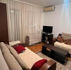 stanovi   Beograd  Banovo brdo    Požeška