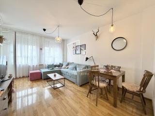 stanovi   Beograd  Gradska bolnica    Dimitrija Tucovića