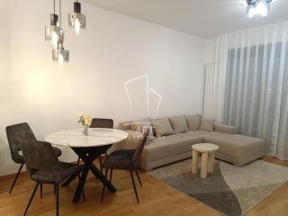 stanovi   Beograd  Bežaniska kosa (1 2 3)    Magelanova