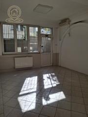 poslovni prostor   Novi Sad  -    