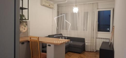 stanovi   Beograd  Hayat (6 Kaplara- savograd)    Bulevar Mihajla Pupina