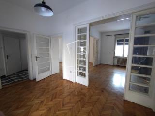 stanovi   Beograd  Profesorska kolonija    Stojana Novakovića