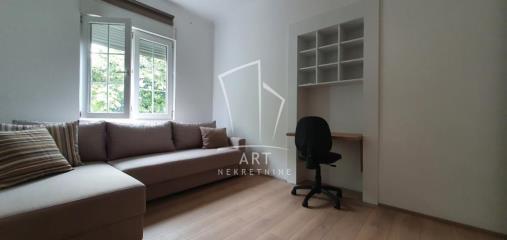 stanovi   Beograd  Vukov spomenik    Koste Taušanovića