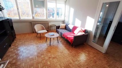 stanovi   Beograd  Mirijevo I II III IV    Grge Jankesa