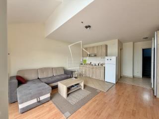 stanovi   Beograd  Zemun centar    Slavonska