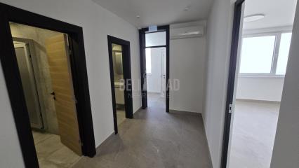 poslovni prostor   Beograd  Zemun centar    Cara Dušana