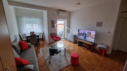 stanovi   Beograd  Višnjička banja    Leonarda Da Vinčija