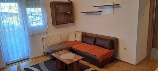 stanovi   Novi Sad  -    