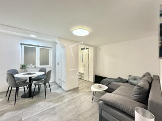 stanovi   Beograd  Zemun Donji grad    Nemanjina