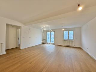 poslovni prostor   Beograd  Autokomanda    Kumodraška