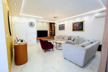 stanovi   Novi Sad  -    