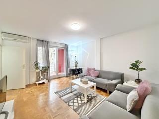 stanovi   Beograd  Bežanijski blokovi (61 do 64)    Dušana Vukasovića