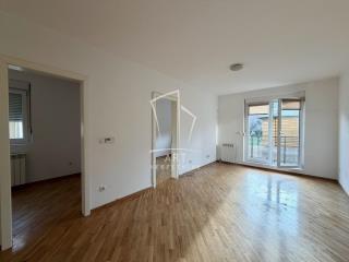 stanovi   Beograd  Mirijevo I II III IV    Mezijska