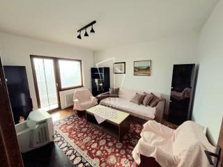 stanovi   Beograd  Konjarnik    Ustanička