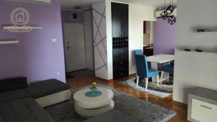 stanovi   Novi Sad  -    