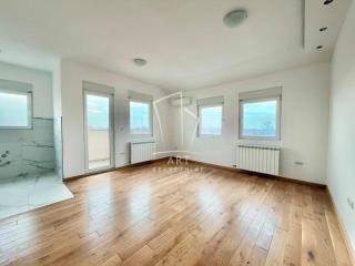 stanovi   Beograd  Borča    Kikindska