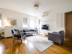 stanovi   Beograd  Autokomanda    Leskovačka